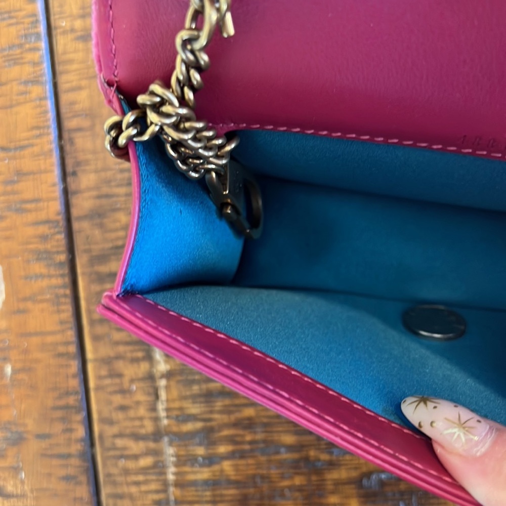 Gucci Fuchsia Love Embroidered Velvet Matelasse GG Marmont Mini Bag - Picture 10 of 16